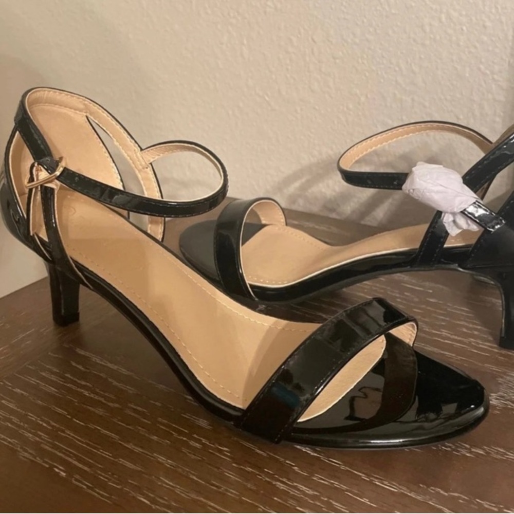 Black patent leather shoes